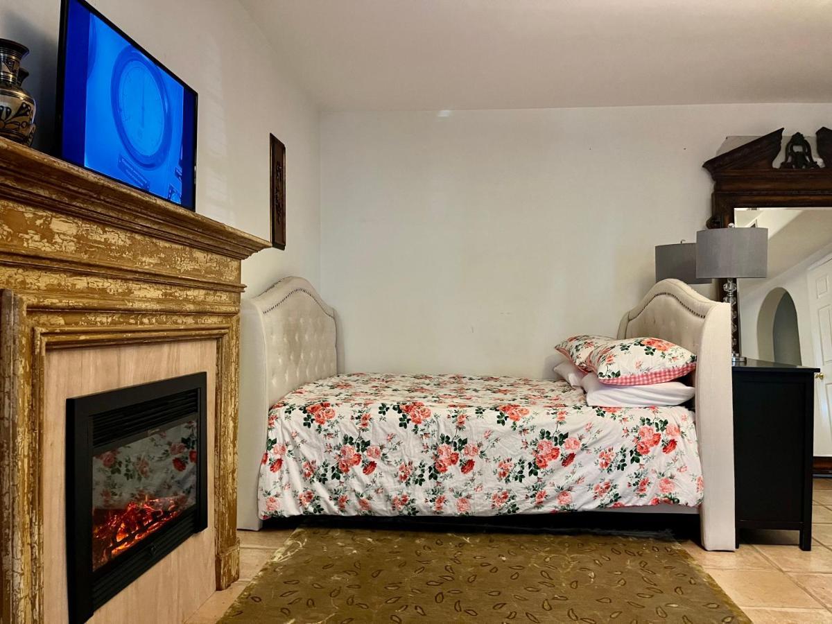 Hollywood Hills Homestay Los Angeles Dış mekan fotoğraf